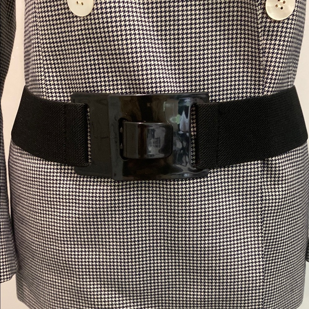 Black Elastic Stretch Belt with Contemporary Buckle